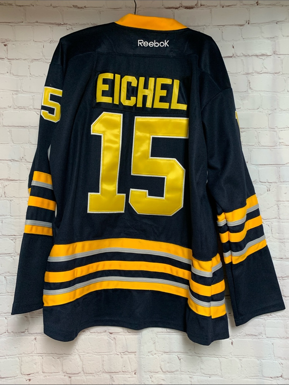 Reebok Jack Eichel 15 Buffalo Sabres Hockey Jersey Size 50 2015-2017 - Picture 4 of 5